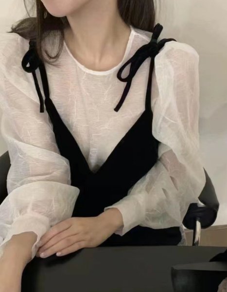 画像2: Women's French style puff sleeve shirt + velvet camisole ladies suit 　フレンチスタイルパフスリーブシャツ+ベルベットキャミソールレディーススーツ ブラウス&ベストセット (2)