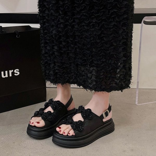 画像8: Women's Pearl flower thick soft sole leather sandals  slippers  　ユニセックスプラットフォームパールフラワー厚底サンダルスリッパ  (8)