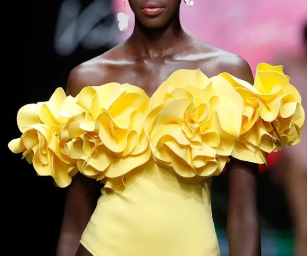 画像5: Women's Flower tube top one piece swimsuit long skirt swimsuit + skirt set　フラワーチューブトップワンピース水着ロングスカート 水着+スカートセット (5)