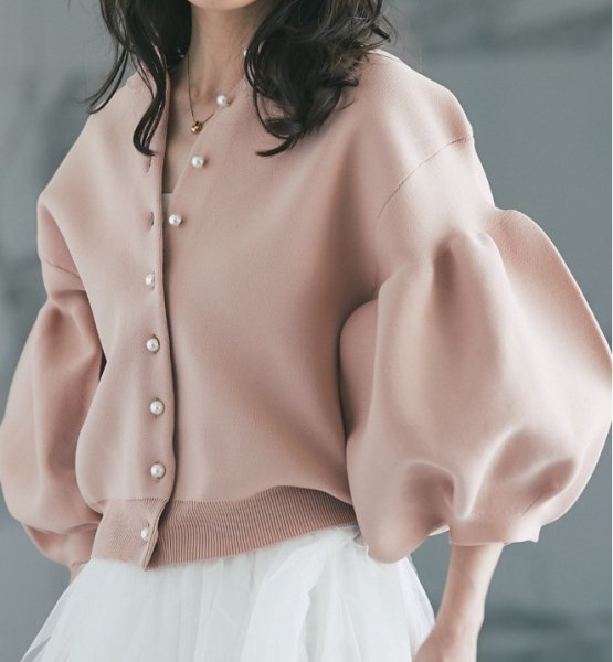 画像3: Women's Pearl button lantern sleeve cardigan that can be worn both front and back　パールボタンランタン スリーブ前と後ろの両方着用可能カーディガン (3)