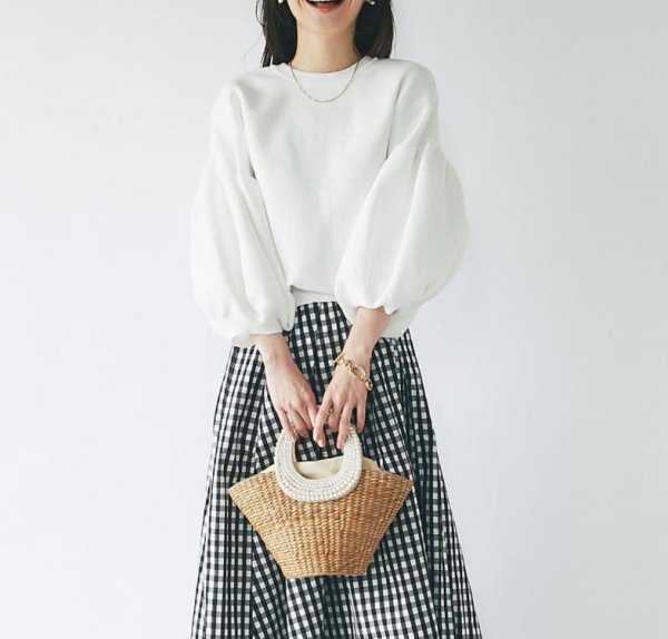 画像20: Women's Pearl button lantern sleeve cardigan that can be worn both front and back　パールボタンランタン スリーブ前と後ろの両方着用可能カーディガン (20)