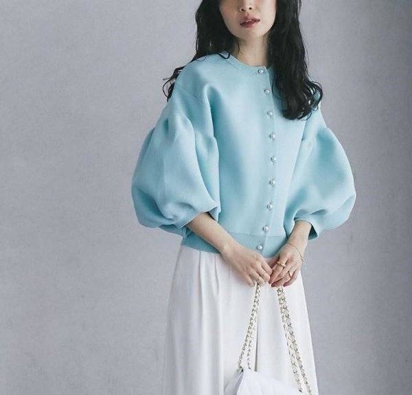 画像10: Women's Pearl button lantern sleeve cardigan that can be worn both front and back　パールボタンランタン スリーブ前と後ろの両方着用可能カーディガン (10)