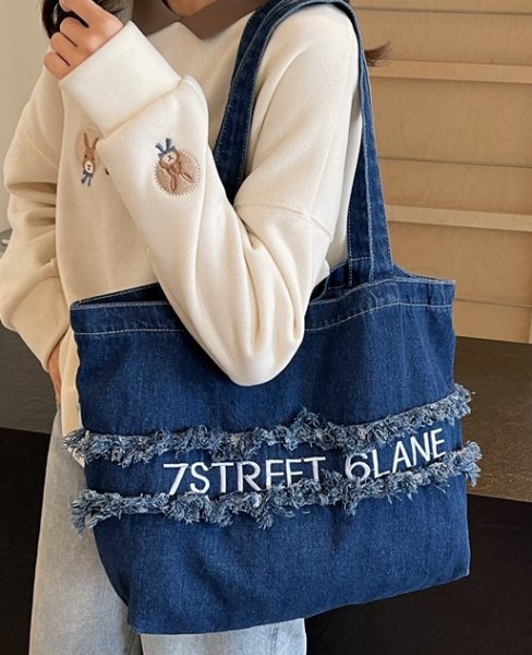 画像5: Denim fringe logo embroidered tote shoulder bag　ユニセックス男女兼用デニムフリンジロゴ刺繍エコトートショルダーバッグ (5)