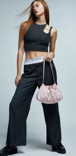 画像23: Gentlewoman Logo Dumpling Drawstring Shoulder Underarm Backpack Bag　ユニセックス男女兼用Gentlewomanロゴ巾着ショルダートートアンダーアームパックバッグ (23)