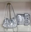 画像9: Gentlewoman Logo Dumpling Drawstring Shoulder Underarm Backpack Bag　ユニセックス男女兼用Gentlewomanロゴ巾着ショルダートートアンダーアームパックバッグ (9)