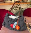 画像18: Waterproof lightweight pleated gathered handle leather underarm tote shoulder bag　ユニセックス男女兼用防水軽量プリーツギャザーハンドルレザーアンダーアーム トートショルダーバッグ (18)