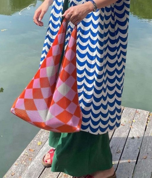 画像11: Pleated Bag Rhombus Triangle Contrast Accordion Tote Shoulder Bag　ユニセックス男女兼用プリーツバッグ菱形三角形コントラストアコーディオントートショルダーバッグ (11)