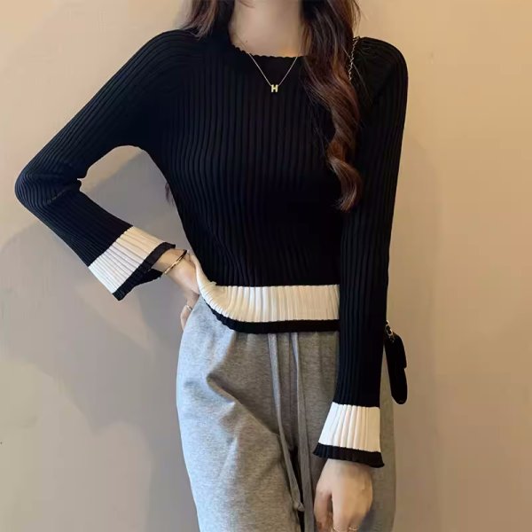 画像2: Women's Bell sleeve bottling short body length sweater  Sweater knit　ベルスリーブボトリングショート丈 リブセーターセーター ニット (2)