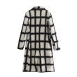画像2: Women's Black and white checked tailored collar long coat　ブラック＆ホワイトチェックテーラーカラーロングコート ジャケット (2)