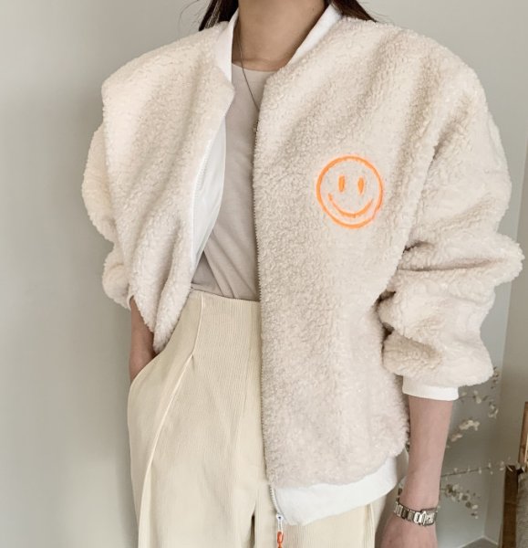 画像4: Women's Smiley face embroidered fur jacket blouson 　ファースマイル刺繍ジップアップジャケット ブルゾンコート (4)