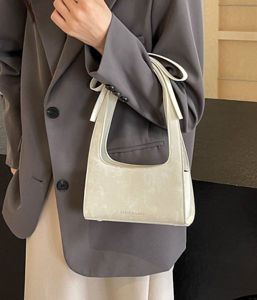 画像9: Sweet bow velvet tote shoulder underarm bag handbag 　ユニセックス男女兼用スイートリボンレザートートショルダークロスボディバッグ (9)