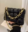 画像8: Chain Handle Quilted Leather Shoulder Tote Crossbody Bag 　ユニセックス男女兼用キルティングダウンレザークロスボディバッグトートショルダーアンダーアームバッグ (8)