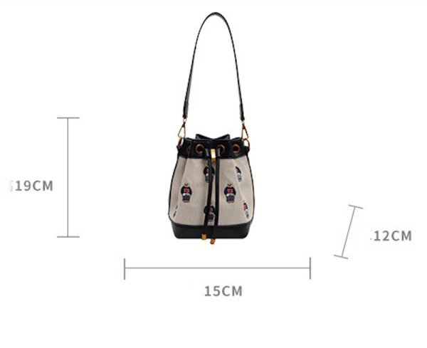 画像5: Bear Embroidery Portable Bucket Tote Shoulder Crossbody Bag　ユニセックス男女兼用ベア刺繍ポータブルバケットトートショルダークロスボディバッグ (5)