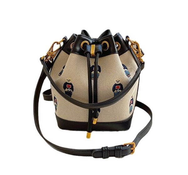 画像4: Bear Embroidery Portable Bucket Tote Shoulder Crossbody Bag　ユニセックス男女兼用ベア刺繍ポータブルバケットトートショルダークロスボディバッグ (4)