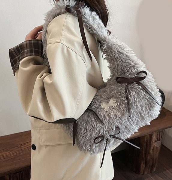 画像6: Curly Fur Ribbon Underarm Tote Shoulder Bag　ユニセックス男女兼用カーリーファーリボンアンダーアームトートショルダーバッグ (6)