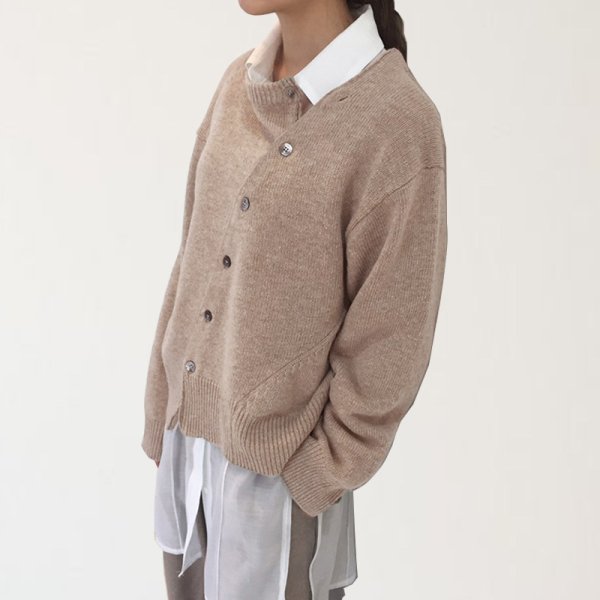 画像4: Diagonal button irregular design round neck sweater cardigan knit　斜めボタンイレギュラーデザインラウンドネックカーディガンセーターニット ジャケット  (4)