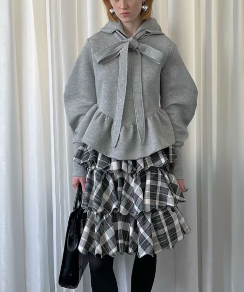 画像6: Ribbon tie ruffled hem hoodie　リボンネクタイ 裾フリル フーディ (6)
