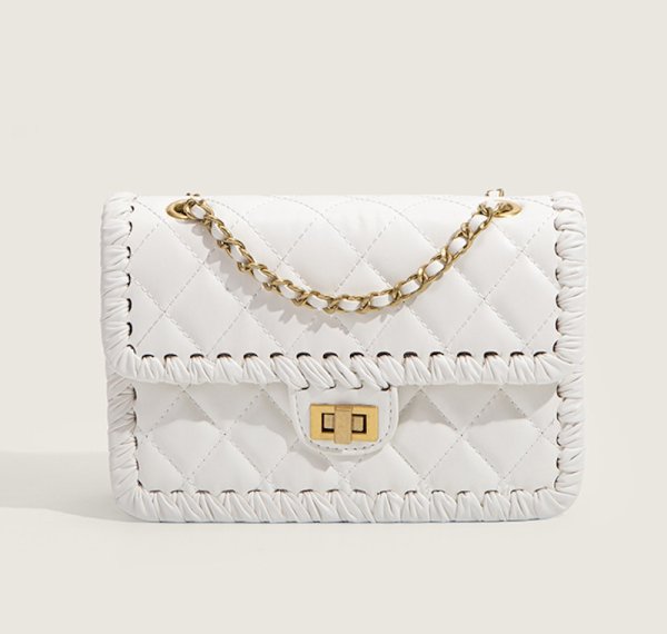 画像7: Quilted Leather Chain Tote Shoulder Crossbody Bag　ユニセックスキルティングレザーチェーントートショルダークロスボディーバッグ (7)