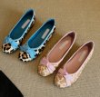 画像4: Leopard print flat ribbon round toe ballet shoes pumps shoes   　シープスキンヒョウ柄フラットリボンラウンドトゥバレエシューズパンプス (4)
