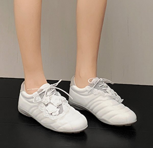 画像5: Thick-soled diagonal lace-up leather quilted flower sneakers　厚底斜めレースアップレザーキルティングフラワー付きスニーカー (5)