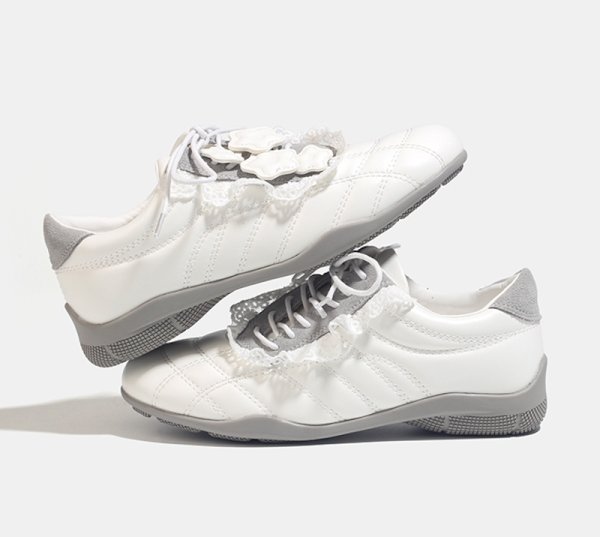 画像4: Thick-soled diagonal lace-up leather quilted flower sneakers　厚底斜めレースアップレザーキルティングフラワー付きスニーカー (4)