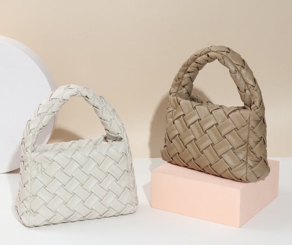 画像12: Leather Braided Small Tote Shoulder Crossbody  underarm bag　レザー編み込みスモールトートショルダークロスボディーアンダーアームバッグ (12)