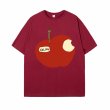 画像6: take bites out of a whole apple  print T-shirt　ユニセックスかじりかけのリンゴプリントラウンドネック半袖Tシャツ (6)