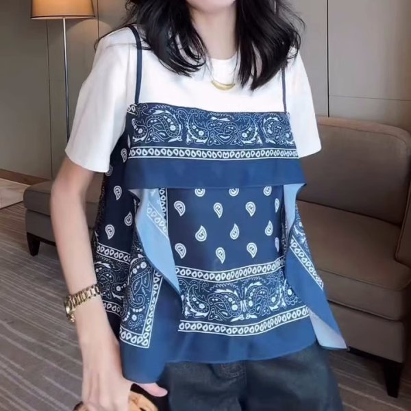 画像2: Stylish T-shirt with bandana paisley vest look　バンダナペイズリー柄重ね着スタイルラウンドネック半袖Tシャツ (2)
