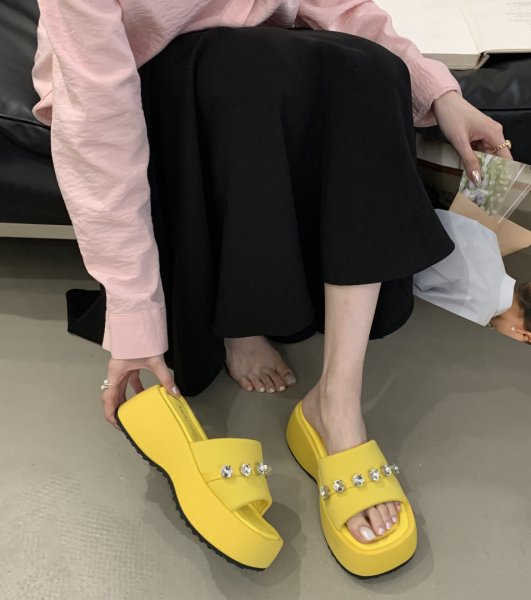 画像5: Thick sole rhinestone leather beach sandals, platform sandals slippers　厚底ラインストーンレザープラットフォームサンダル　スリッパ (5)