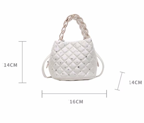 画像5: Leather quilted rhinestone bucket tote shoulder bag   レザーキルティングラインストーン付きバケットトートショルダーバッグ (5)