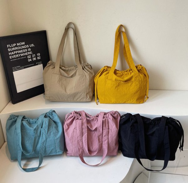 画像7: Lightweight drawstring casual shoulder tote bag　軽量ライトウェイト巾着ショルダートートバッグ (7)