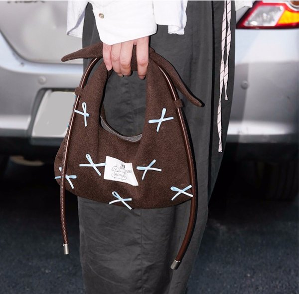 画像2: Wool ribbon tote shoulder crossbody bag　ウールリボン付きトートショルダークロスボディバッグ (2)