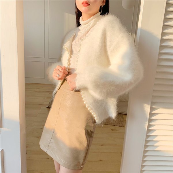 画像9: Pearl-trimmed mink-style fluffy cardigan jacket knit sweater 　パールトリミングミンク風フワフワカーディガンジャケットセーター (9)