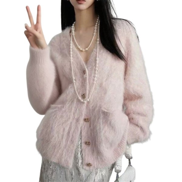 画像1: Mink-like mohair V-neck cardigan jacket knit sweater 　ミンク調モヘアVネックフワフワカーディガンジャケットセーター (1)