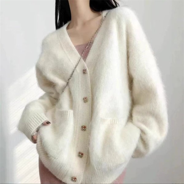 画像3: Mink-like mohair V-neck cardigan jacket knit sweater 　ミンク調モヘアVネックフワフワカーディガンジャケットセーター (3)